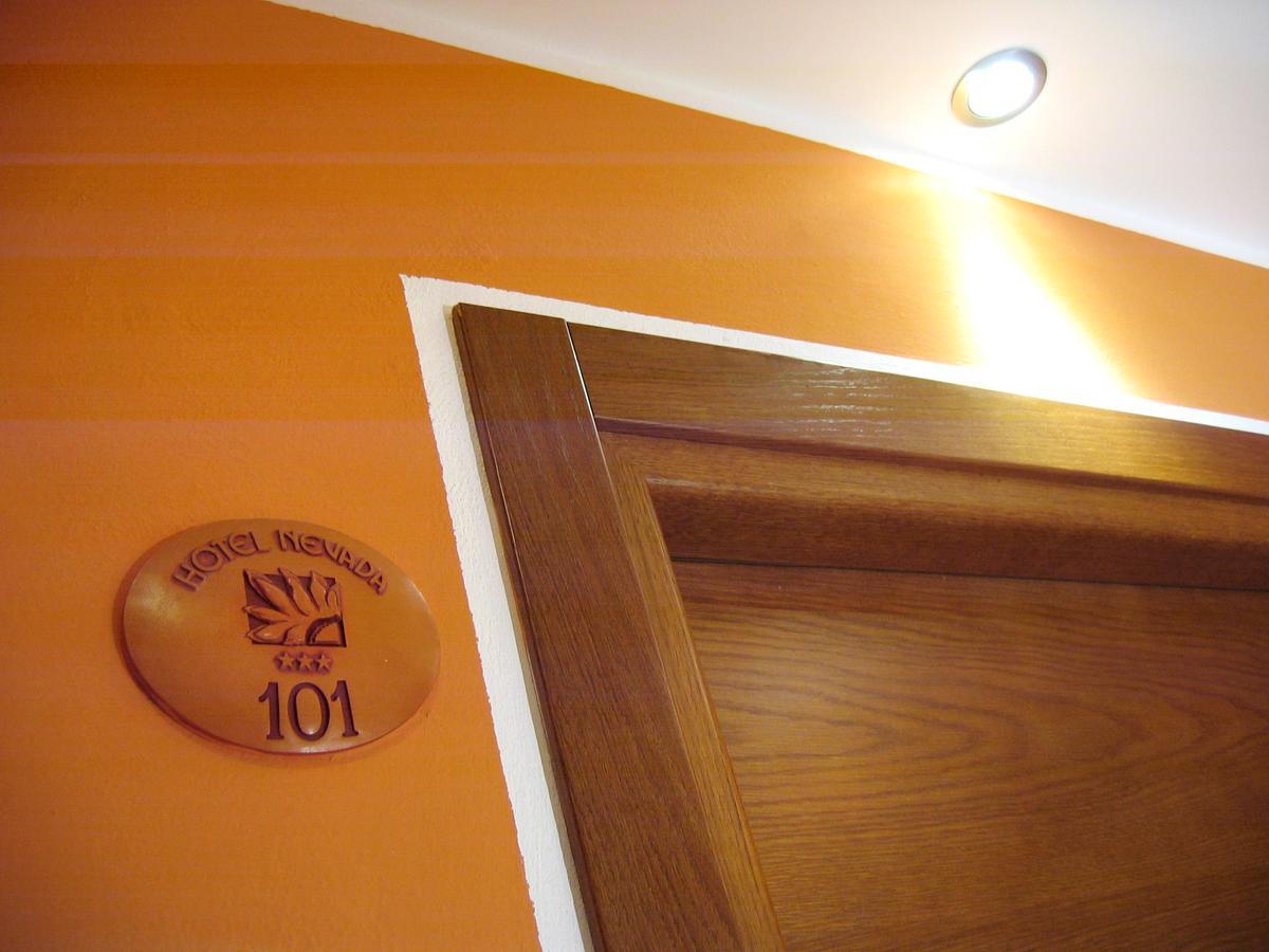 Hotel Nevada เบลลาเรีย-อีเจอา มารีนา ภายนอก รูปภาพ